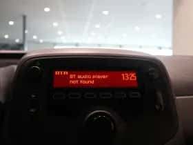 Peugeot 108 (2021) thumbnail 16