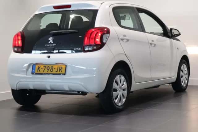 Peugeot 108 (2021) thumbnail 5