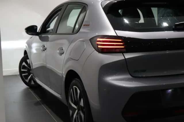 Peugeot 208 (2025) thumbnail 24