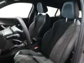 Peugeot e-2008 (2025) thumbnail 5