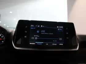 Peugeot 208 (2022) thumbnail 16