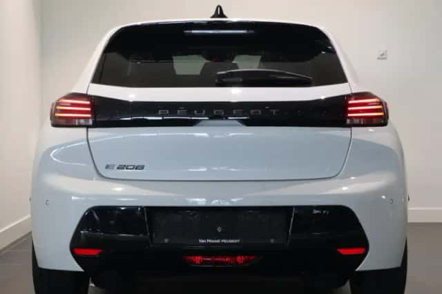 Peugeot 208 (2025) thumbnail 6