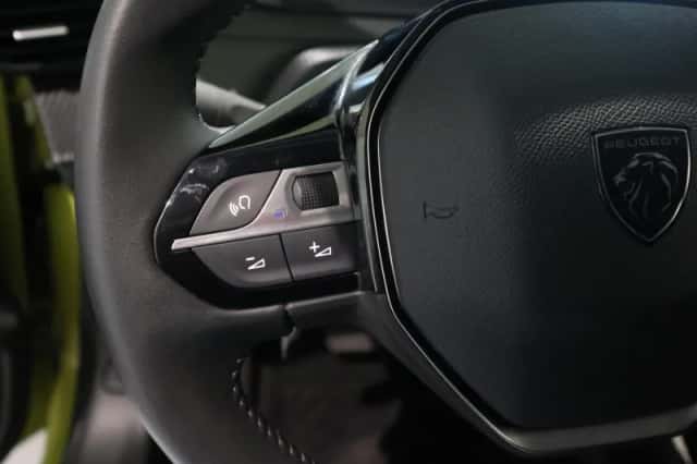 Peugeot e-208 (2024) thumbnail 13