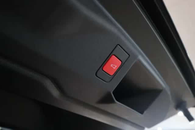 Peugeot E-5008 (2025) thumbnail 32