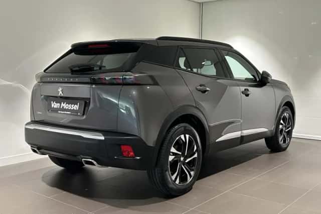 Peugeot 2008 (2022) thumbnail 3