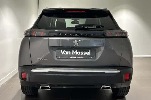 Peugeot 2008 (2022) thumbnail 4