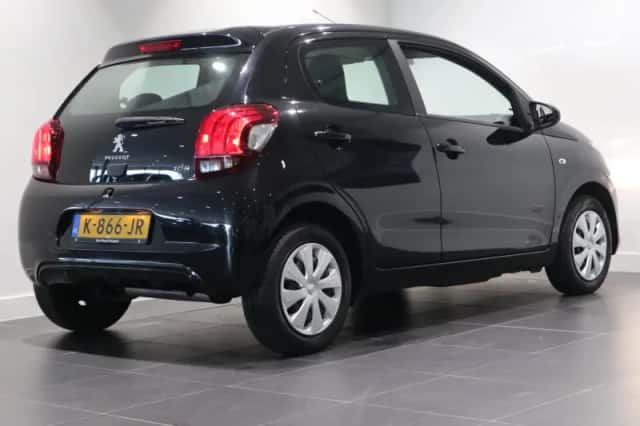 Peugeot 108 (2021) thumbnail 5