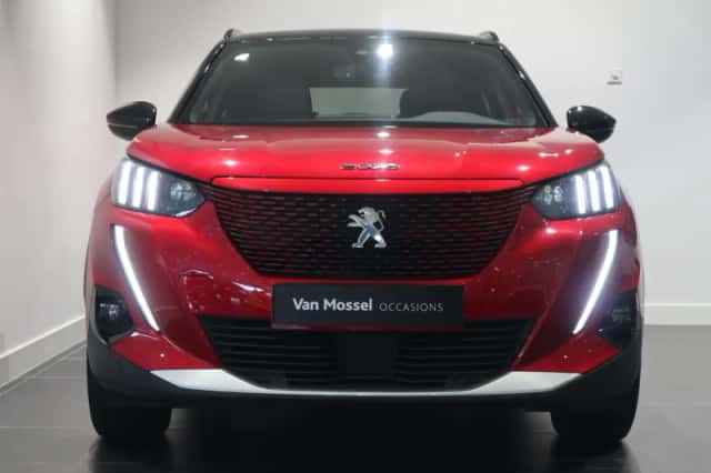 Peugeot e-2008 (2022) thumbnail 3