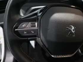 Peugeot 2008 (2021) thumbnail 13