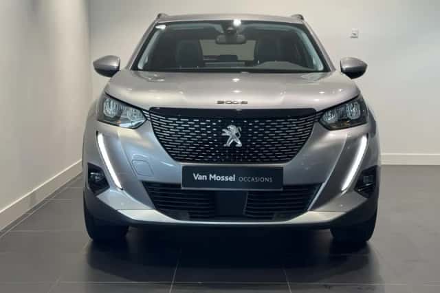 Peugeot 2008 (2020) thumbnail 2