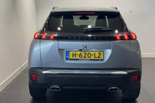 Peugeot 2008 (2020) thumbnail 5