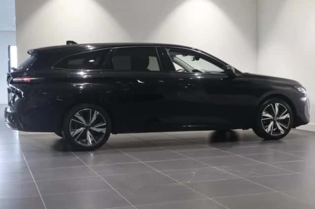 Peugeot 308 (2022) thumbnail 6