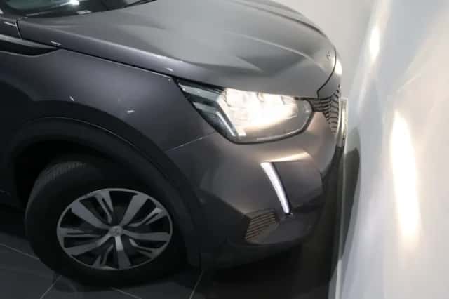 Peugeot 2008 (2021) thumbnail 24