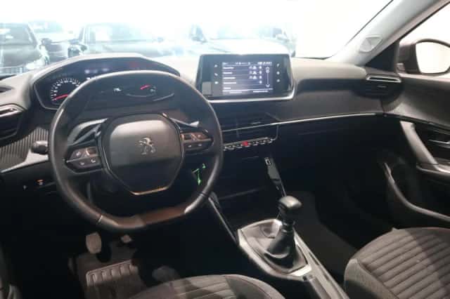Peugeot 2008 (2021) thumbnail 9