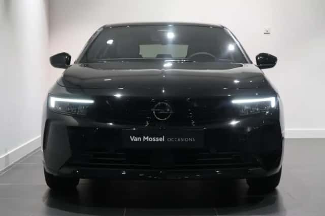 Opel Astra (2025) thumbnail 3