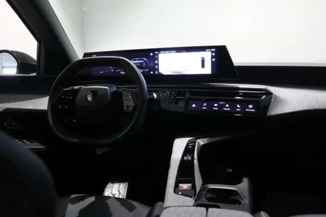 Peugeot E-5008 (2025) thumbnail 16