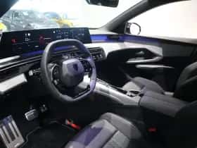 Peugeot E-5008 (2025) thumbnail 8