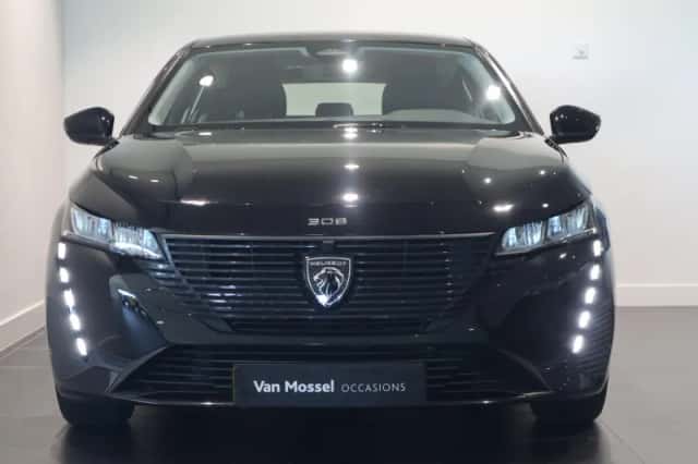 Peugeot 308 (2023) thumbnail 3