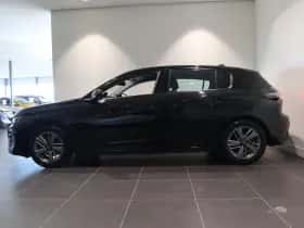 Peugeot 308 (2023) thumbnail 4