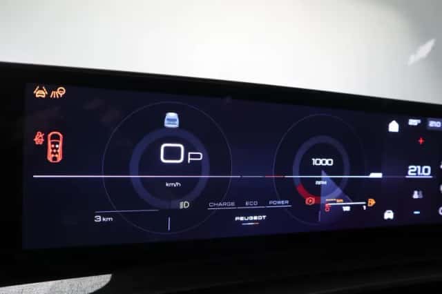 Peugeot E-5008 (2025) thumbnail 17