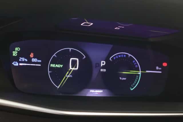 Peugeot 208 (2025) thumbnail 18