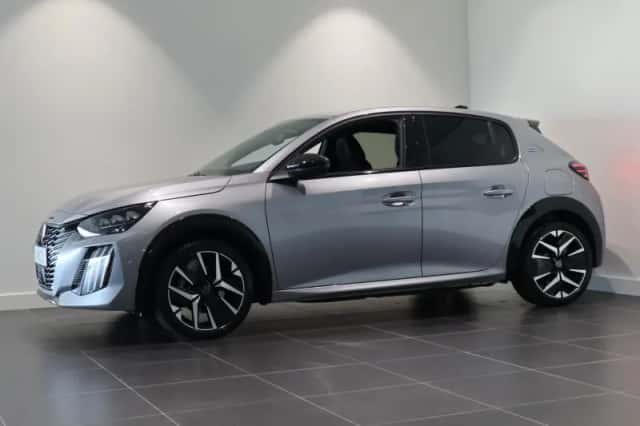 Peugeot 208 (2025) thumbnail 4