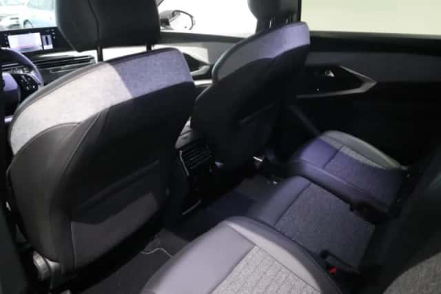 Peugeot 5008 (2025) thumbnail 11