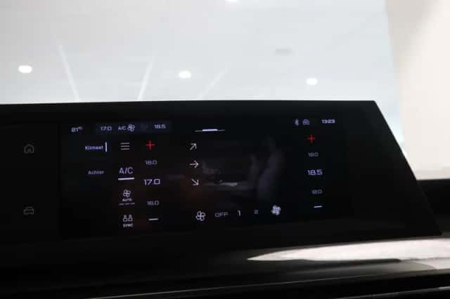 Peugeot 5008 (2025) thumbnail 18