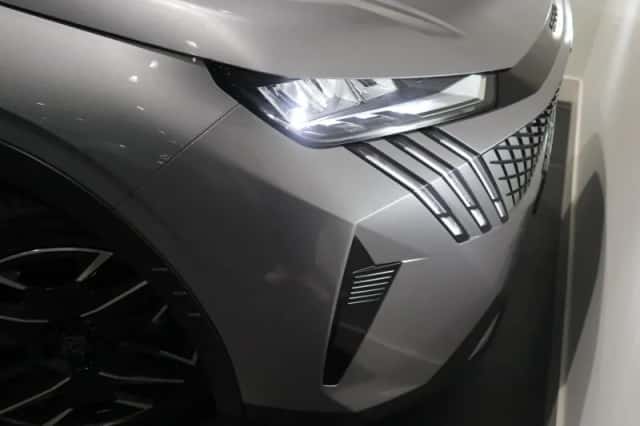 Peugeot 5008 (2025) thumbnail 25
