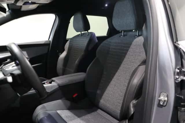 Peugeot 5008 (2025) thumbnail 4