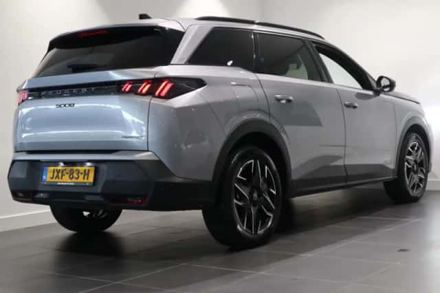 Peugeot 5008 (2025) thumbnail 5