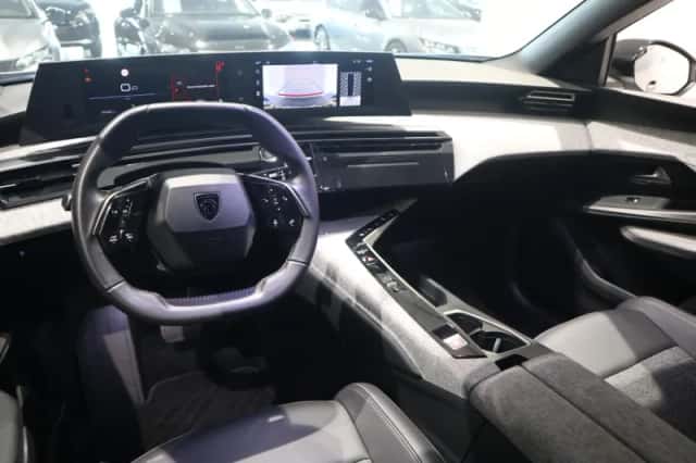 Peugeot 5008 (2025) thumbnail 9
