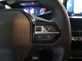 Peugeot e-208 (2021) thumbnail 14