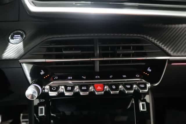 Peugeot 2008 (2022) thumbnail 21