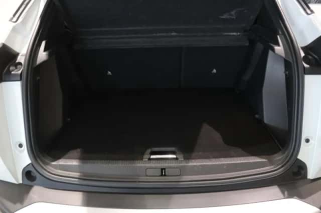 Peugeot 2008 (2022) thumbnail 23