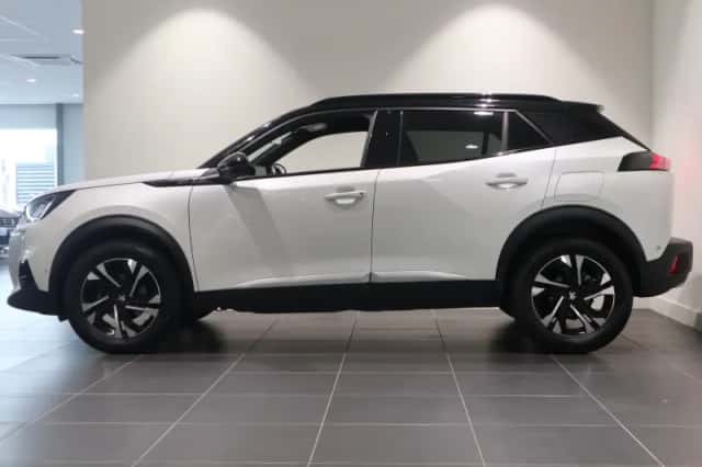 Peugeot 2008 (2022) thumbnail 4