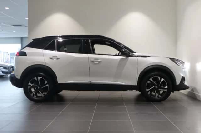 Peugeot 2008 (2022) thumbnail 7