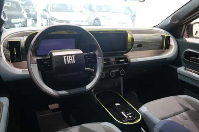 Fiat Grande Panda (2025) thumbnail 6