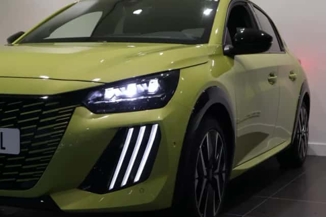 Peugeot e-208 (2025) thumbnail 4