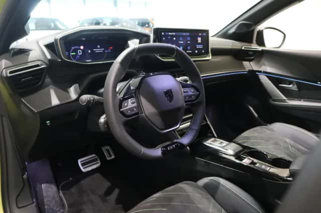 Peugeot e-208 (2025) thumbnail 5