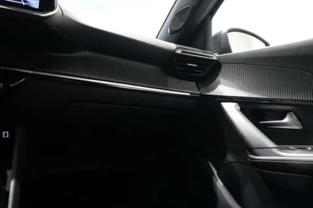 Peugeot 2008 (2025) thumbnail 17