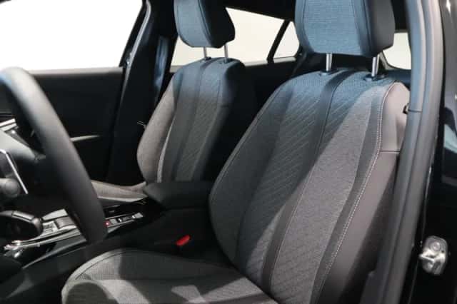 Peugeot 2008 (2025) thumbnail 21