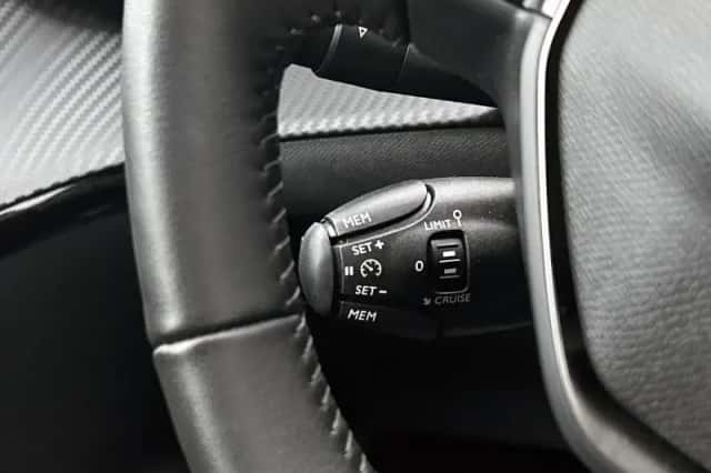 Peugeot 208 (2025) thumbnail 6