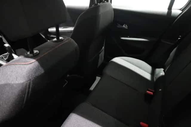 Peugeot 208 (2024) thumbnail 10