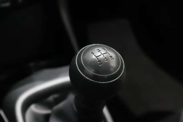 Peugeot 108 (2021) thumbnail 14