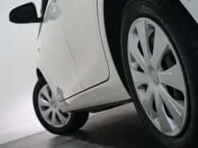 Peugeot 108 (2021) thumbnail 16