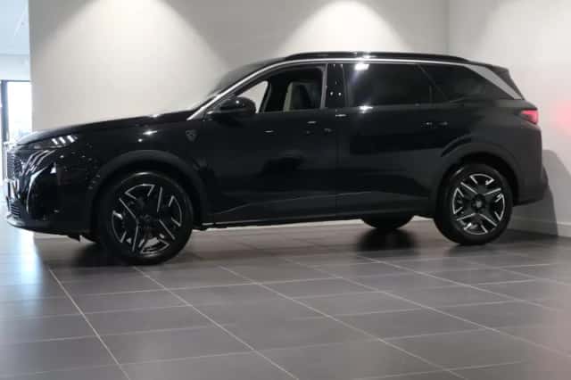 Peugeot E-5008 (2025) thumbnail 3