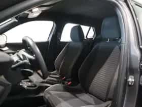 Peugeot 2008 (2023) thumbnail 8