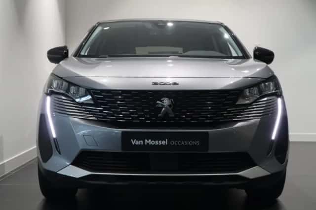 Peugeot 3008 (2021) thumbnail 2