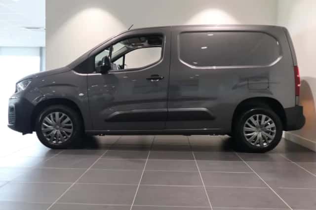 Peugeot Partner (2024) thumbnail 3